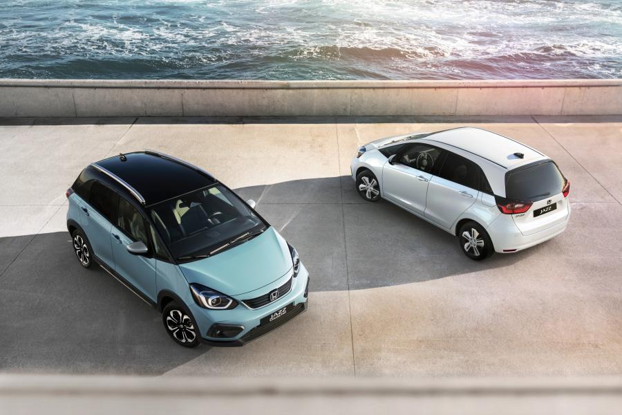  Honda Jazz e:HEV Crosstar 2020 года  (EU) (фото 15 из 30)
